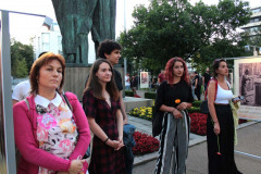 ВАЗОВИ ЧЕСТВАНИЯ ПРЕД НАЦИОНАЛНАТА БИБЛИОТЕКА ЗА 170-ТА ГОДИШНИНА НА НАРОДНИЯ ПОЕТ