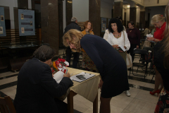 ВСЕЛЕНАТА НА ЗДРАВКА ЕВТИМОВА